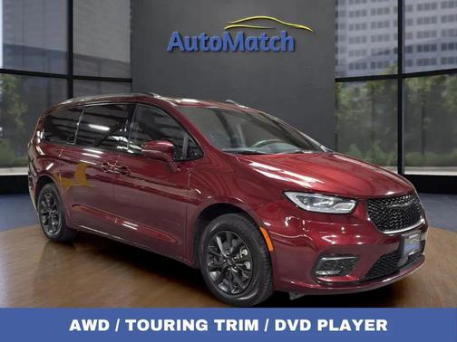 2021 Chrysler Pacifica Touring AWD