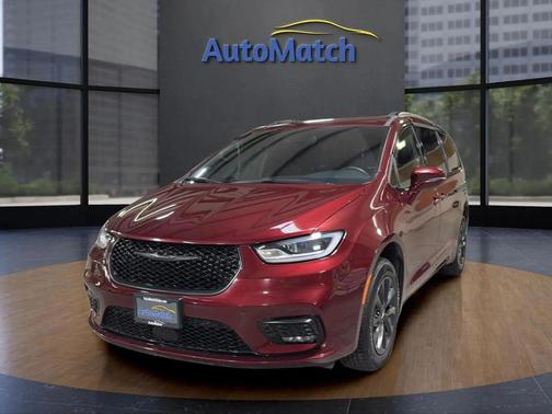 2021 Chrysler Pacifica Touring AWD