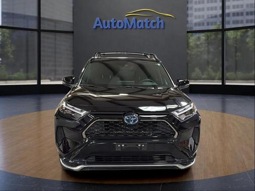 2024 Toyota RAV4 Prime SE