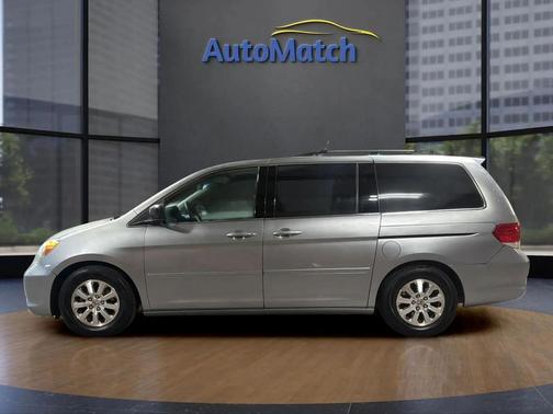 Polished Metal Metallic 2010 Honda Odyssey EX