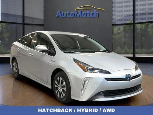Classic Silver Metallic 2020 Toyota Prius XLE