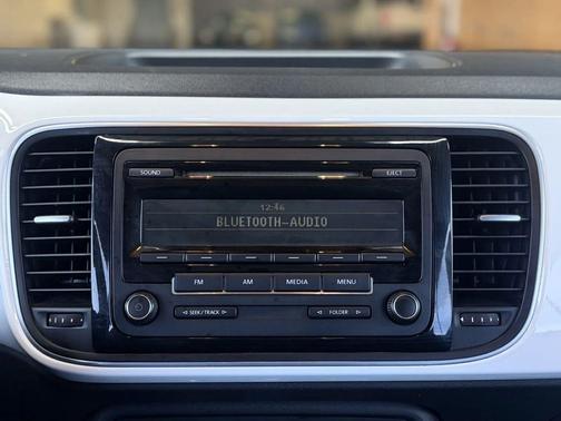 2015 Volkswagen Beetle 1.8T