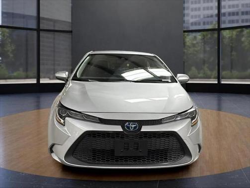 2022 Toyota Corolla Hybrid LE