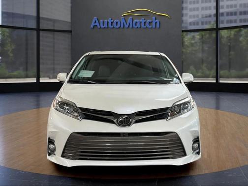 2020 Toyota Sienna Limited