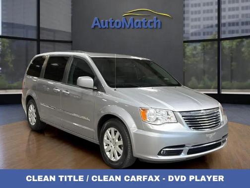 Billet Silver Metallic Clearcoat 2016 Chrysler Town & Country Touring Passenger Van