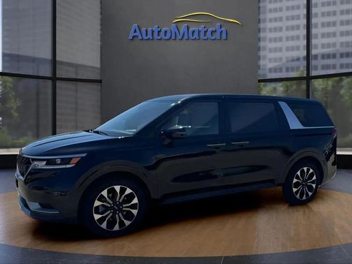Aurora Black Pearl 2024 Kia Carnival EX