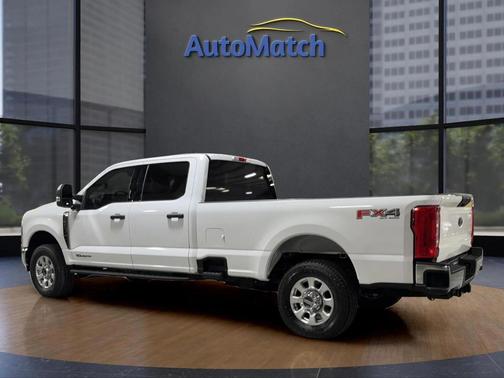 2024 Ford F-350 XLT