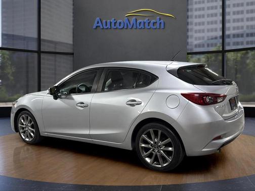 2018 Mazda Mazda3 Touring