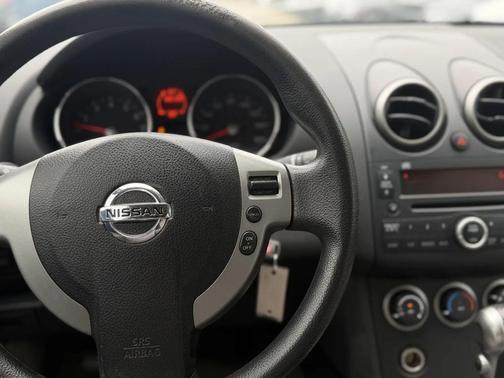 Phantom White 2009 Nissan Rogue SL