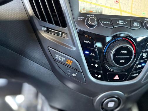2015 Hyundai Veloster Turbo