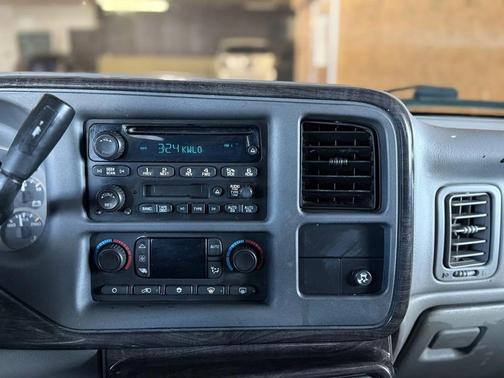 Silver Birch Metallic 2005 GMC Yukon XL Denali