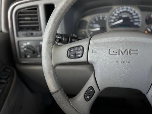 Silver Birch Metallic 2005 GMC Yukon XL Denali