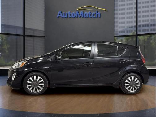 2016 Toyota Prius c Two