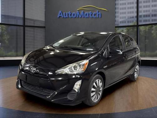 2016 Toyota Prius c Two