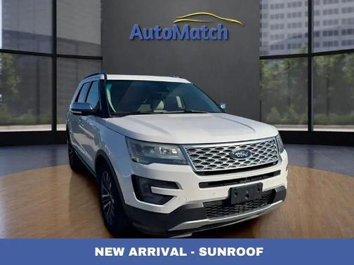 White Platinum Metallic Tri-Coat 2016 Ford Explorer Platinum