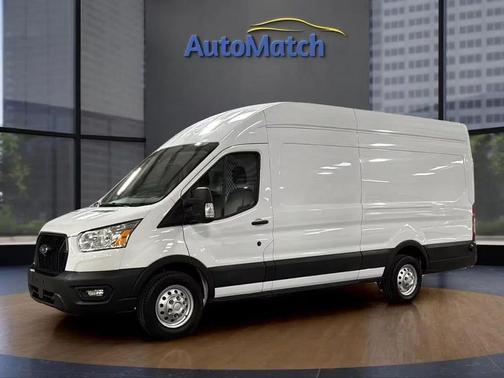 2022 Ford Transit-250 Base