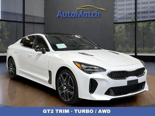 Snow White Pearl 2023 Kia Stinger GT2