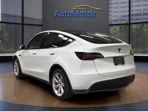 2021 Tesla Model Y Long Range Dual Motor All-Wheel Drive