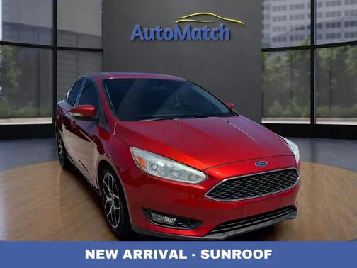Hot Pepper Red Metallic Tinted Clearcoat 2018 Ford Focus SEL