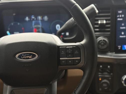 Darkened Bronze Metallic 2024 Ford F-250 Lariat