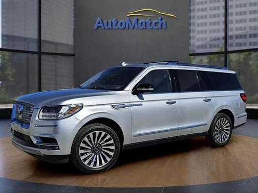 Ingot Silver Metallic 2018 Lincoln Navigator L Reserve