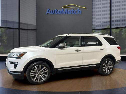 White Gold 2018 Ford Explorer Platinum
