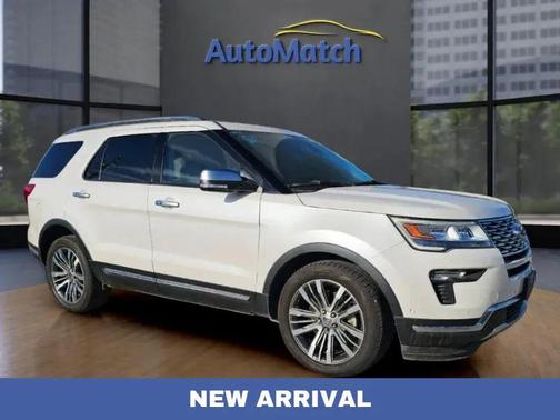 White Gold 2018 Ford Explorer Platinum