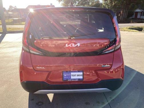 2025 Kia Soul EX
