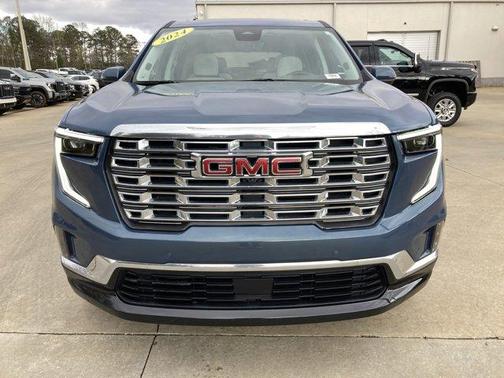 2024 GMC Acadia Denali