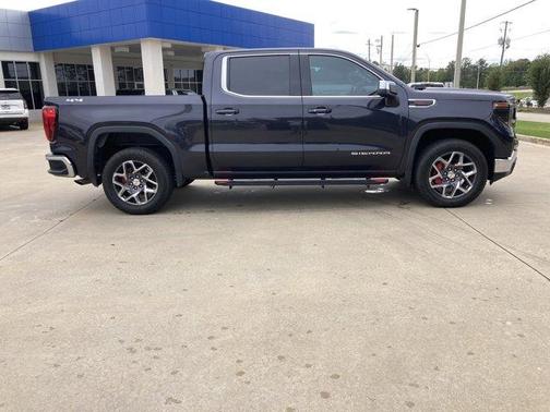 2022 GMC Sierra 1500 SLE