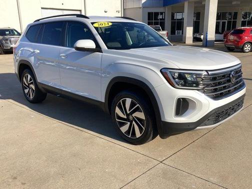 2024 Volkswagen Atlas 2.0T SE w/Technology