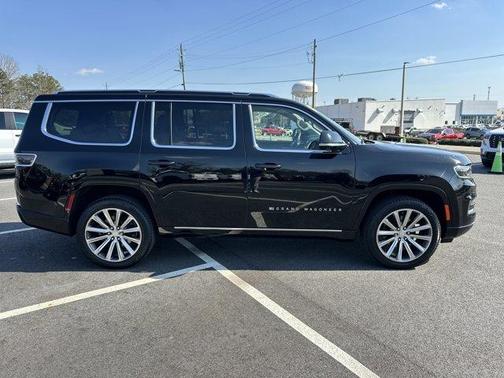 2024 Jeep Grand Wagoneer Base