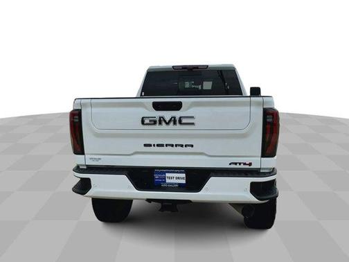 2024 GMC Sierra 2500 AT4
