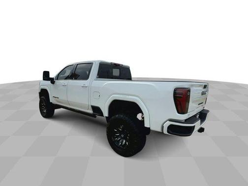 2024 GMC Sierra 2500 AT4