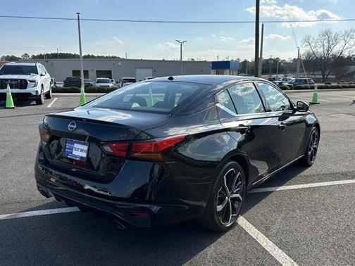 2024 Nissan Altima 2.5 SR