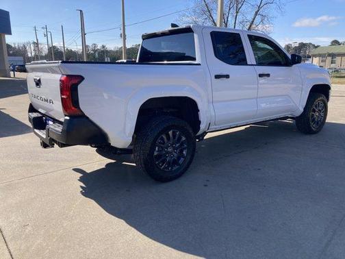 2024 Toyota Tacoma SR