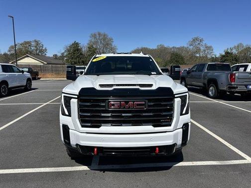 2025 GMC Sierra 2500 AT4