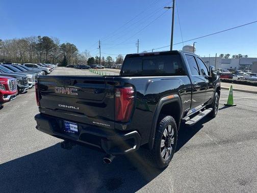 2024 GMC Sierra 2500 Denali