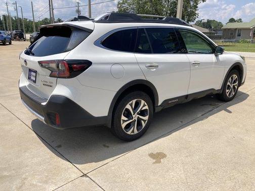 2020 Subaru Outback Touring XT