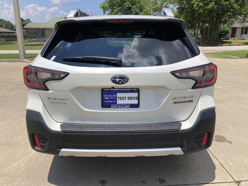 2020 Subaru Outback Touring XT