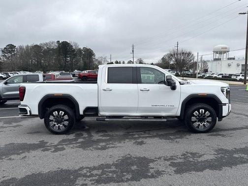 2024 GMC Sierra 2500 Denali