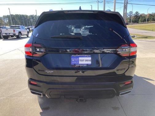 2025 Honda Pilot Sport