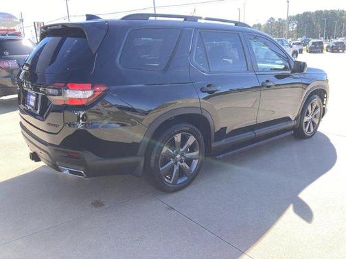2025 Honda Pilot Sport
