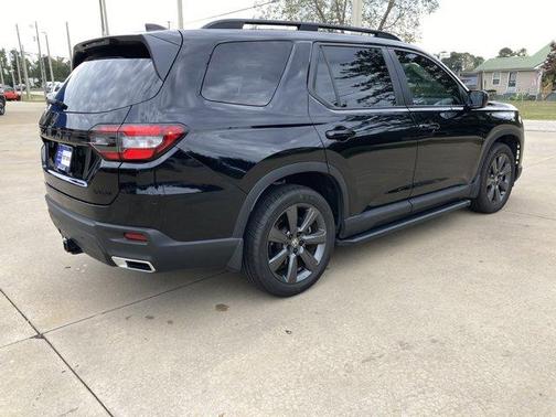 2025 Honda Pilot Sport