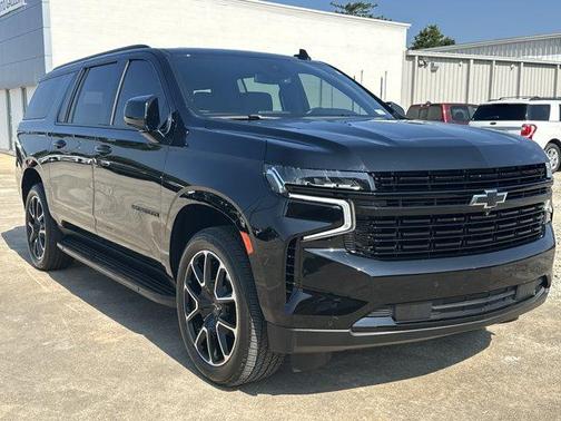 Black 2024 Chevrolet Suburban RST