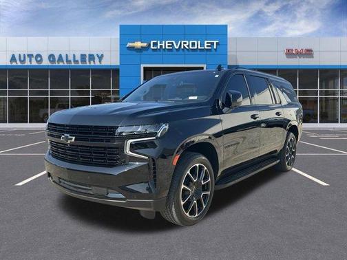 Black 2024 Chevrolet Suburban RST