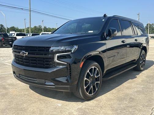Black 2024 Chevrolet Suburban RST