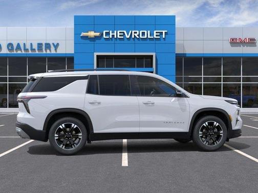 Summit White 2027 Chevrolet Traverse LT