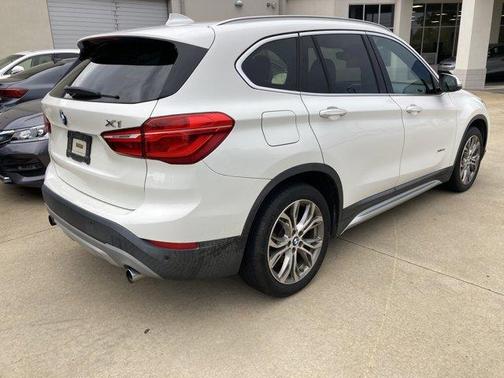 Alpine White 2016 BMW X1 xDrive 28i