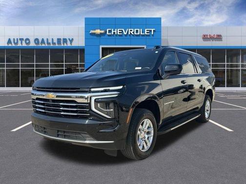 Black 2025 Chevrolet Suburban LT